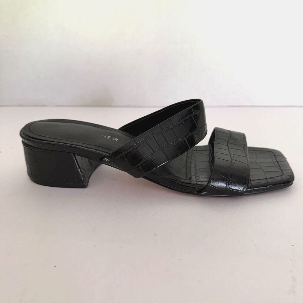 Marc Fisher Black Crocodile Embossed Yori Double Strap Square Toe Slide Sandal 7